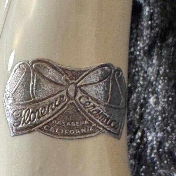 Vintage Florence Ceramic Man In White Tuxedo Gold Accents & Top Hat Figurine - Picture 6 of 6